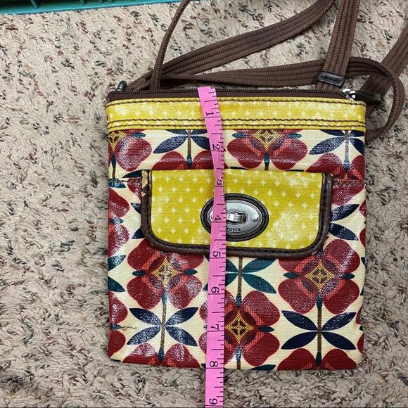 Fossil Key Per Floral Small Shoulder Bag - Picture 11 of 11